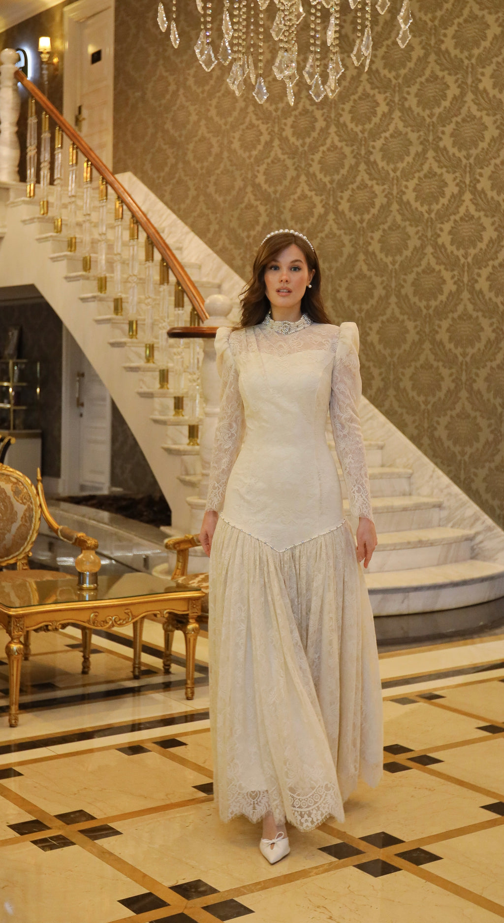 Fransız Dantel Vintage Uzun Elbise |Uzun Kollu Ekru Nikah & Nişan Elbisesi Bella