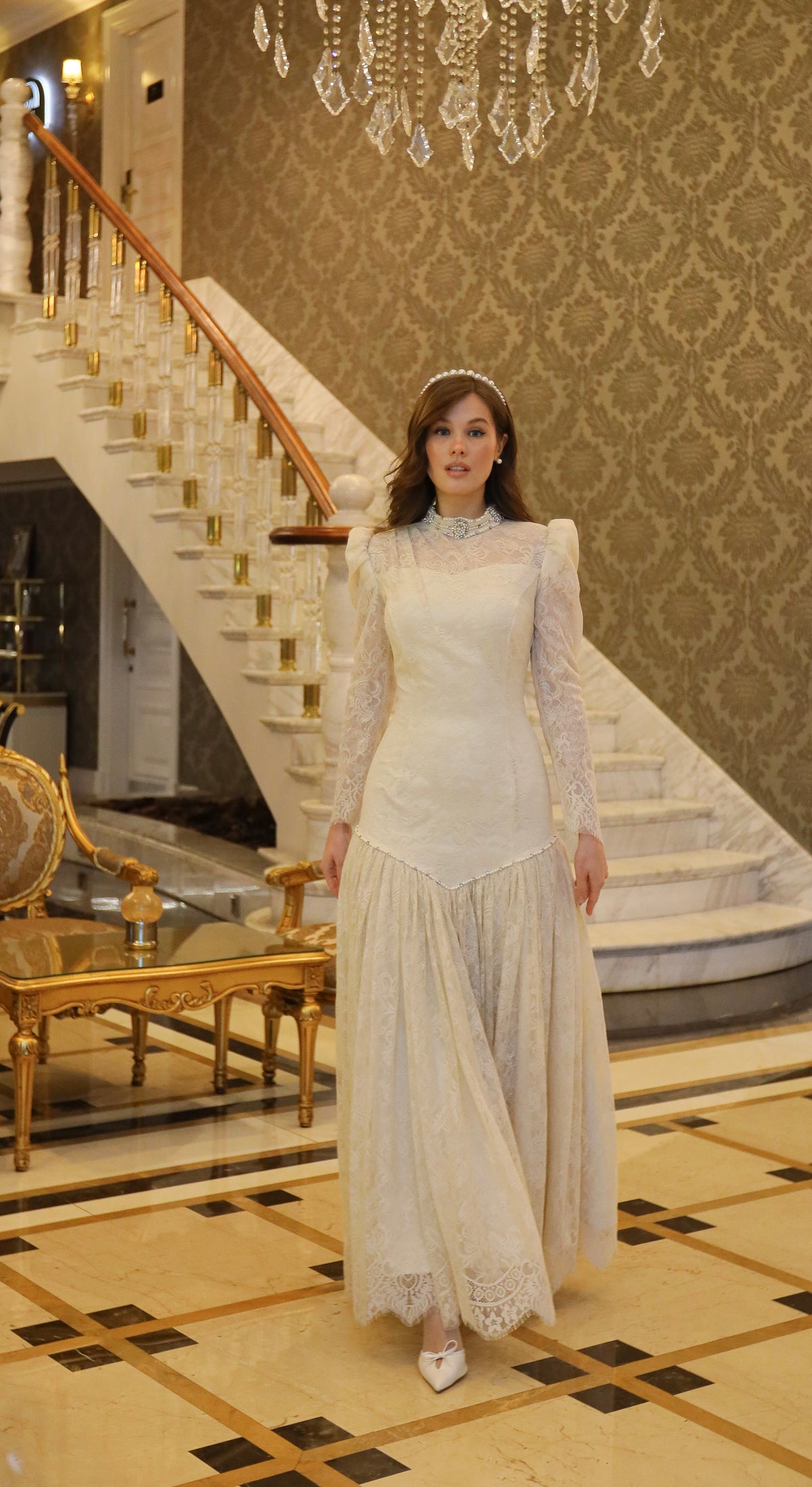Fransız Dantel Vintage Uzun Elbise |Uzun Kollu Ekru Nikah & Nişan Elbisesi Bella